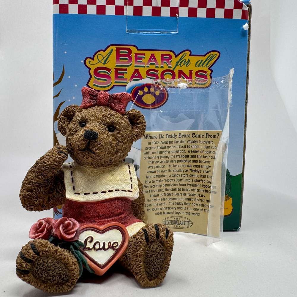 Silver Dollar City Bear for All Seasons February Valentine Love Figurine w/ Box